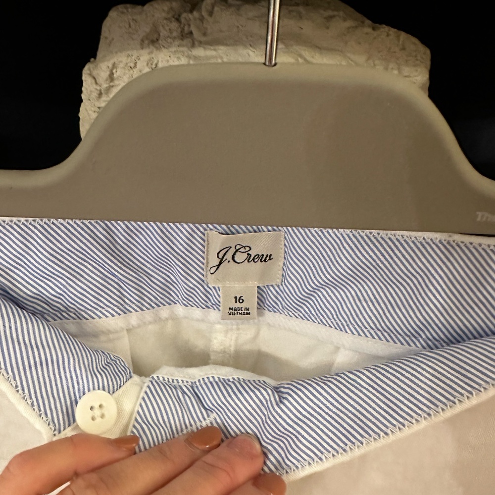 J. Crew White 5" Stretch Chino Short - Picture 3 of 5
